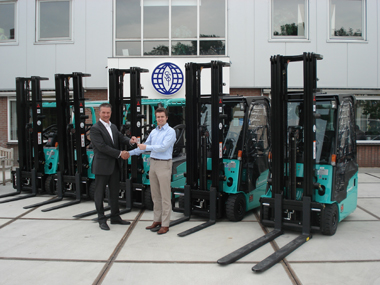 5 Mitsubishi forklift trucks taken into use